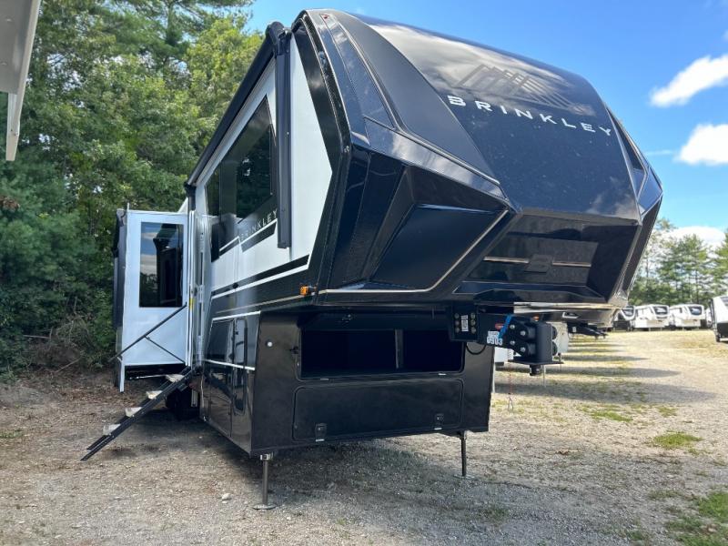 Brinkley Model G 3950 toy hauler fifth wheel exterior view on the dealer lot